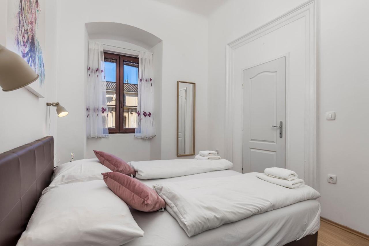 Apartment Doris Rijeka Bagian luar foto