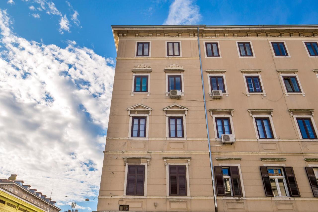 Apartment Doris Rijeka Bagian luar foto